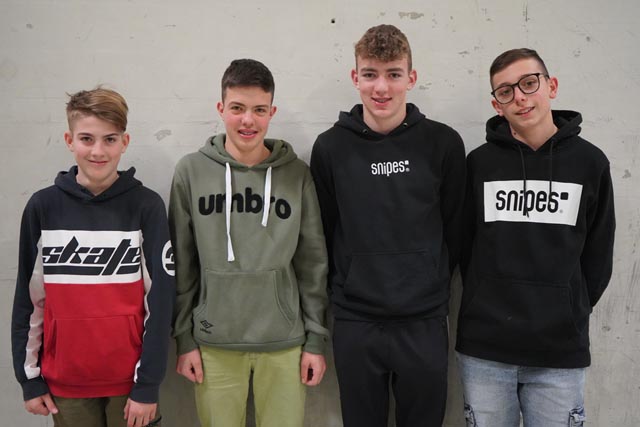 Neue Mitturner: v.l.n.r. Lenny Stäuble, Yannick Kim, Loris Bircher, Matteo Nocito, es fehlt: Hossain Hossaini Foto: zVg